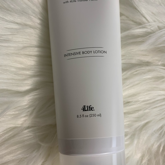Body lotion - Picture 4 of 4